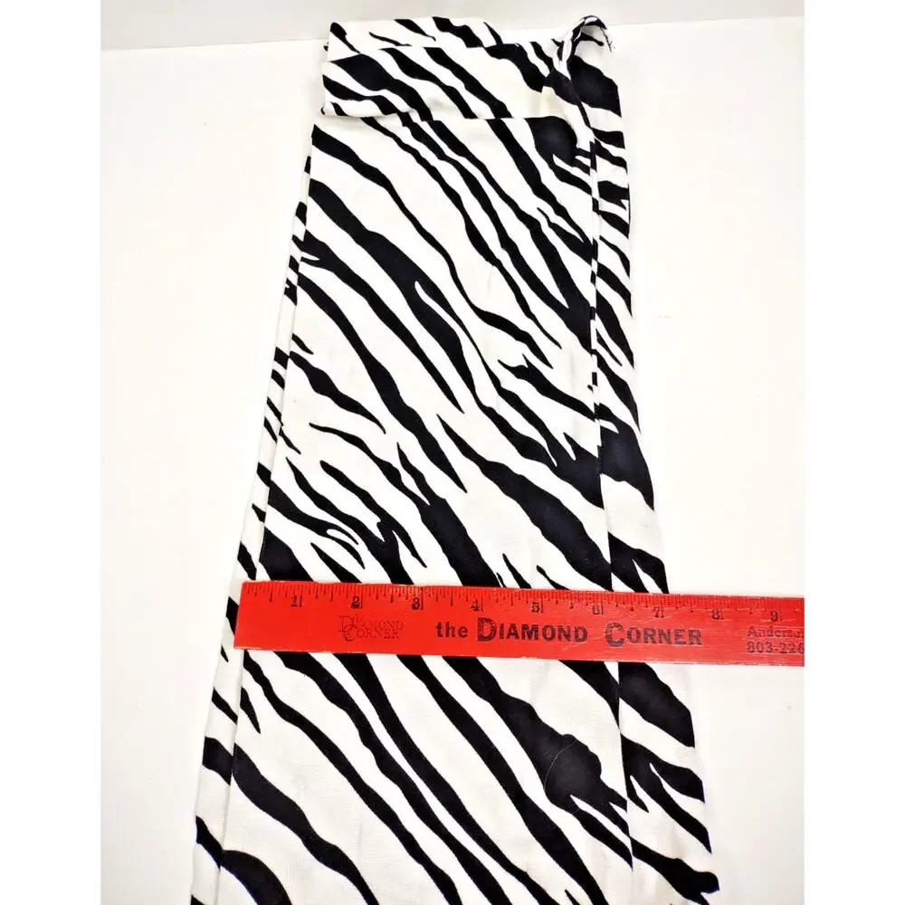 Womens Zebra Print Scarf 80" White Black Boho Animal Safari Unique Pointed Ends - Picture 4 of 7